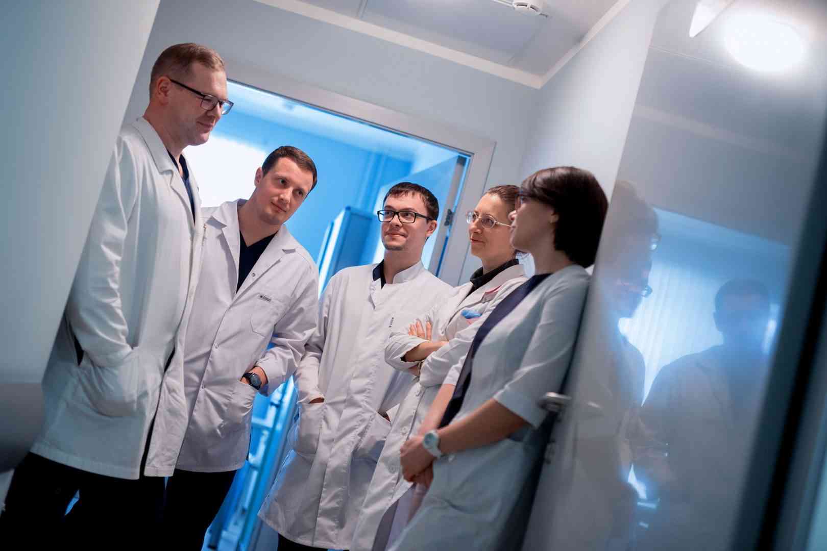 врачи отдел торакоабдоминой онкохирургии Герцена