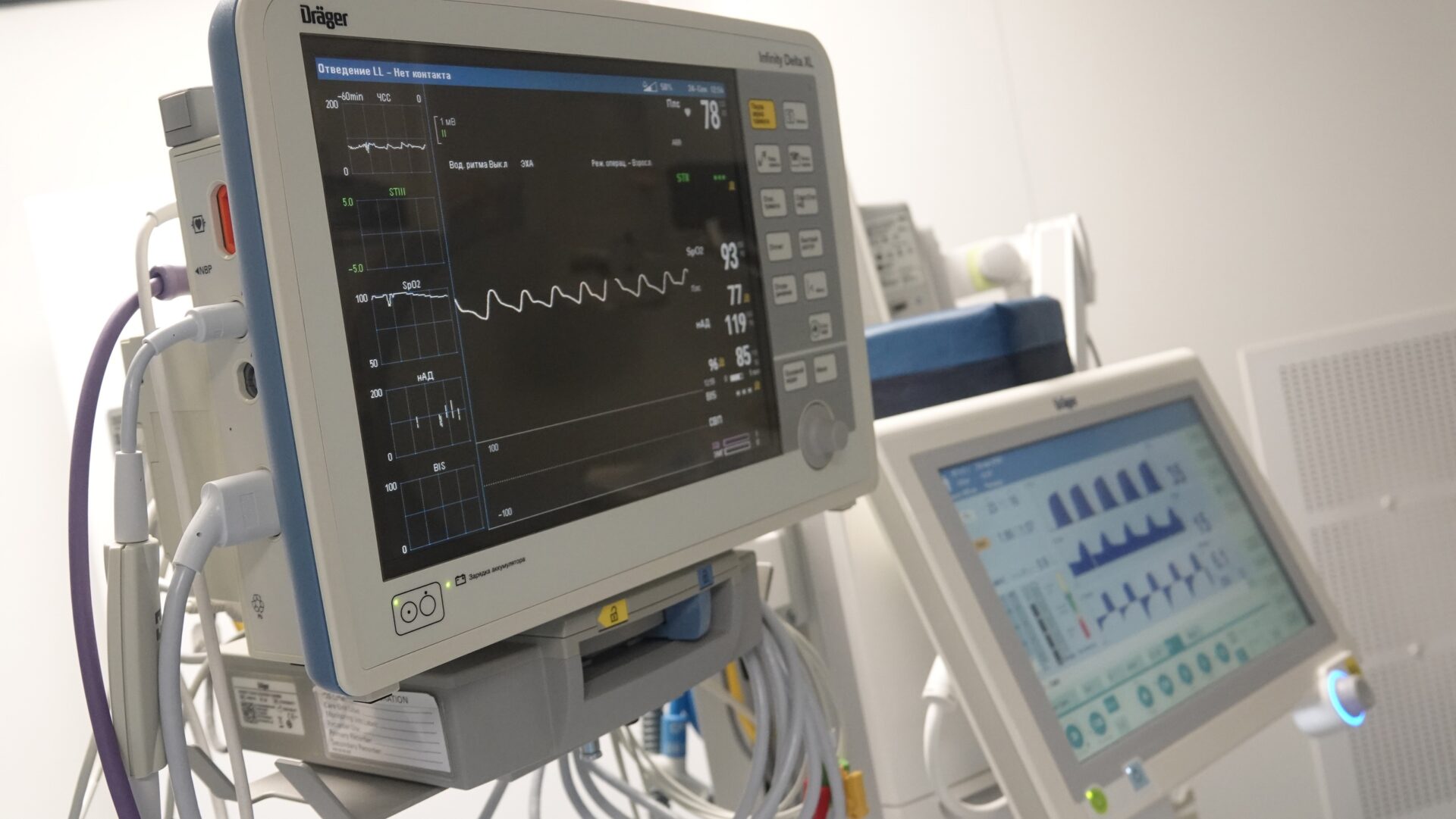 otaqqybdyp1dbkhqwezxbpvkpfmnmtqvwinali2g6q6cqybvoiwez8nqscj4bl6lsodmb6ljbyscf1nn3m9nazkx