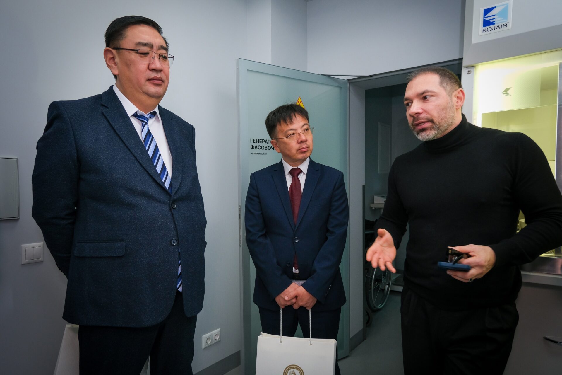 xa5qbgxjmfvpg9sttg ng kbssjqexbzvdvrjap3ztigapubwtvpx2s0li0fgjn3 9kqyuwatlfwxswjelnd4fso