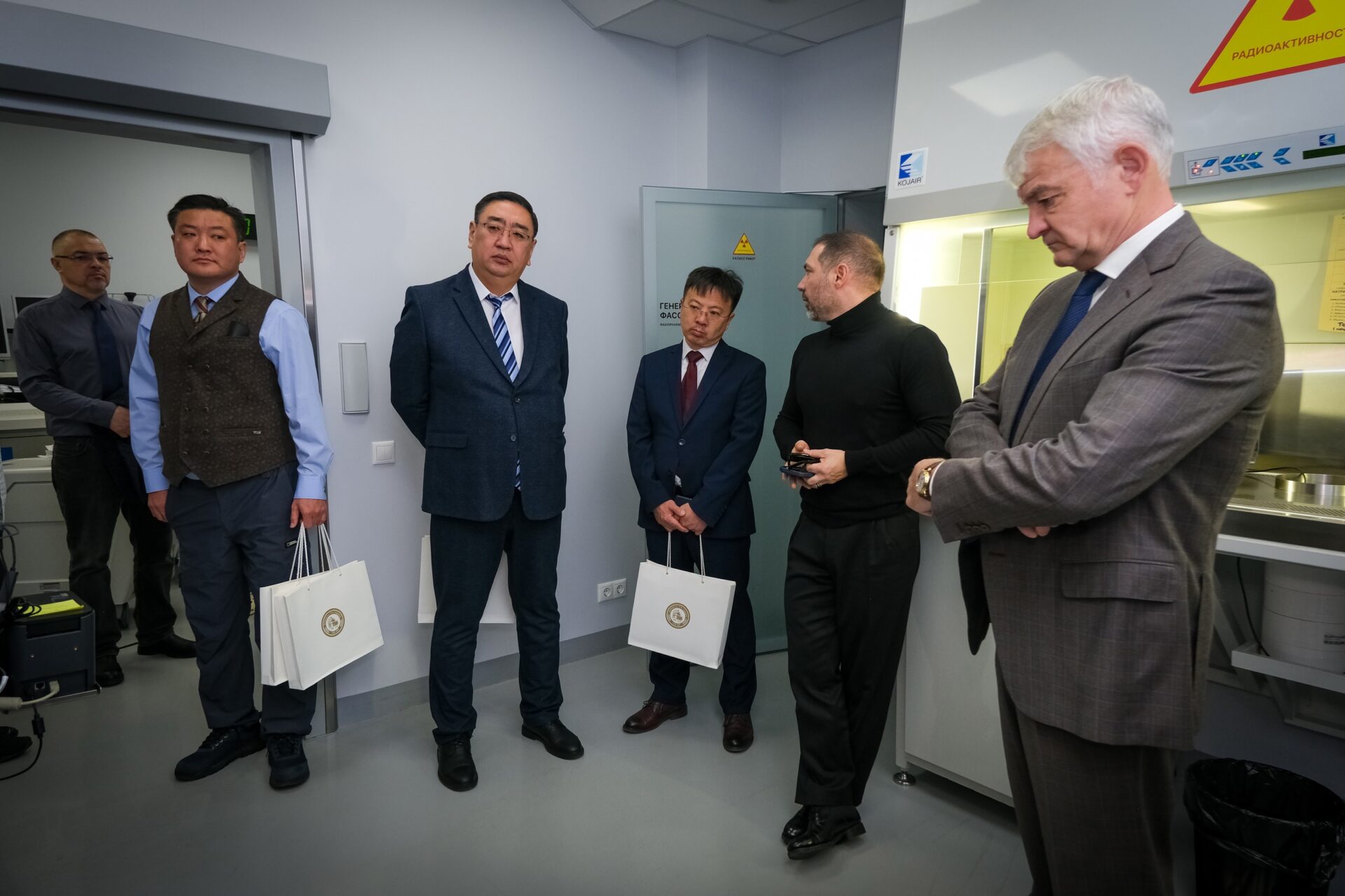 ytnvabaof0nftjj1koekwnn5b5kdhpvawecsbg iq0fek9fvyfbchuhg1uoboey gmjrvx0zc7kdf3ebl2v0jp5h