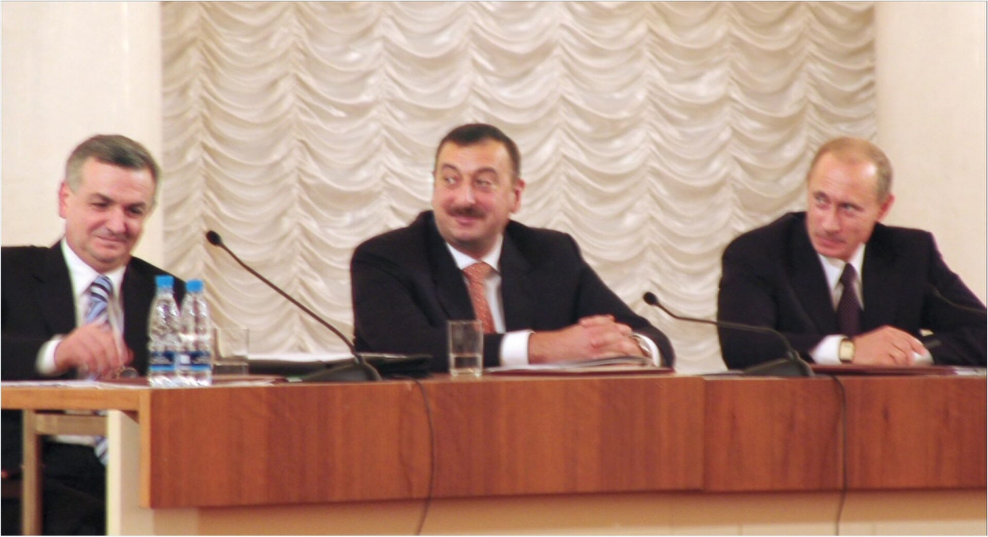 7e9pxfxgwyu1m gewrnyejtd1b84qadkj5s8i0gstlszffhijfwudvhkh 29ewqpqhaxuwze9og5ryrctqtlg4vl