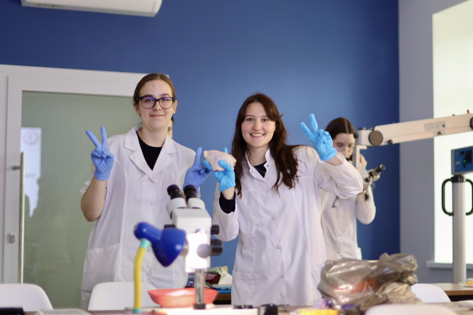 студенты в Центре МРНЦ