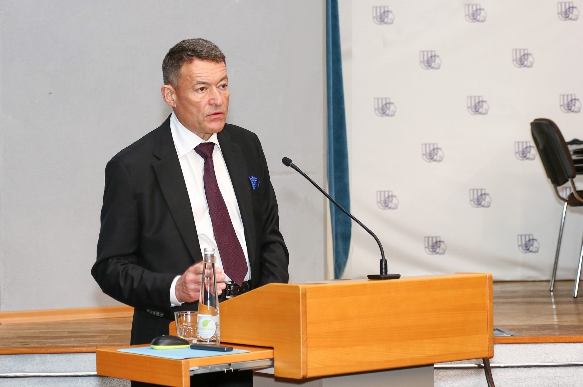 uf1dnrtjinkifl1jg4ovc2fajxydprcl3kbinq8iytblmrwrgafd q blte9sisg5p5ys0o 1muebloidqqvmiyl 1