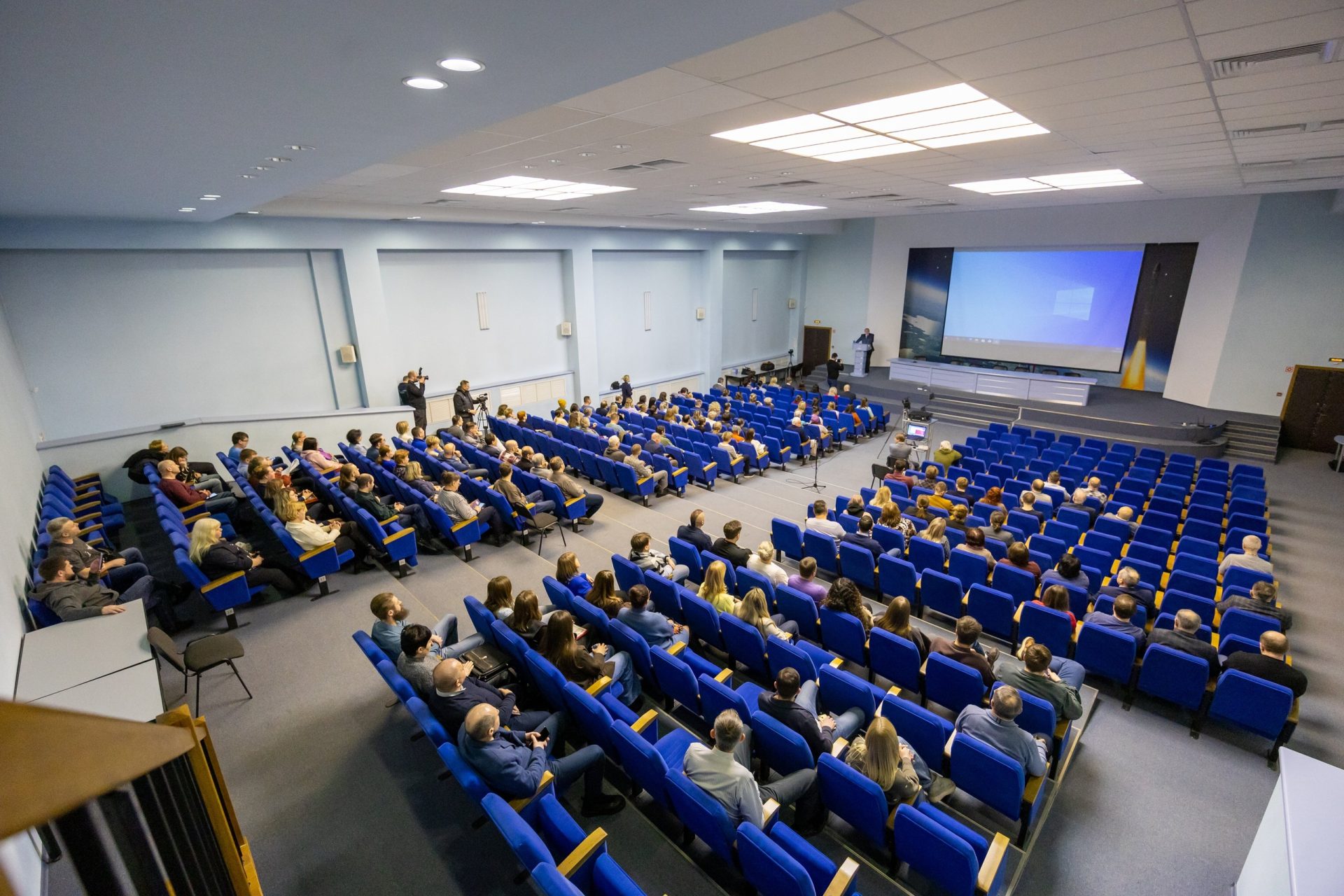 kyqpvzb4dbhhchtze4pejfuwjn27qxc ymmx3dvmpuzhowzg 5h17lbmlvqlrnbbss5bay9vv2pce02nxopm8n6