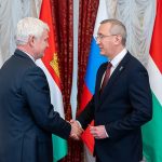 2snhfq9sbl2iebnyh4eonmgostvrmufxfexnxjf880q 0kirwagprrjyjwiskvxenb71cqx9nvjdpvjt7zcrzohe